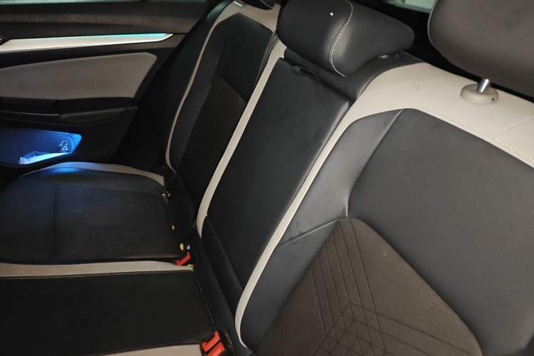 Used Volkswagen Golf 2021 280TSI DSG Pro Left Rear Seat