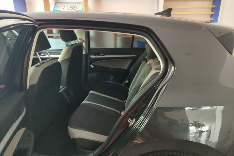 Used Volkswagen Golf 2021 200TSI DSG Pro Left Rear Seat