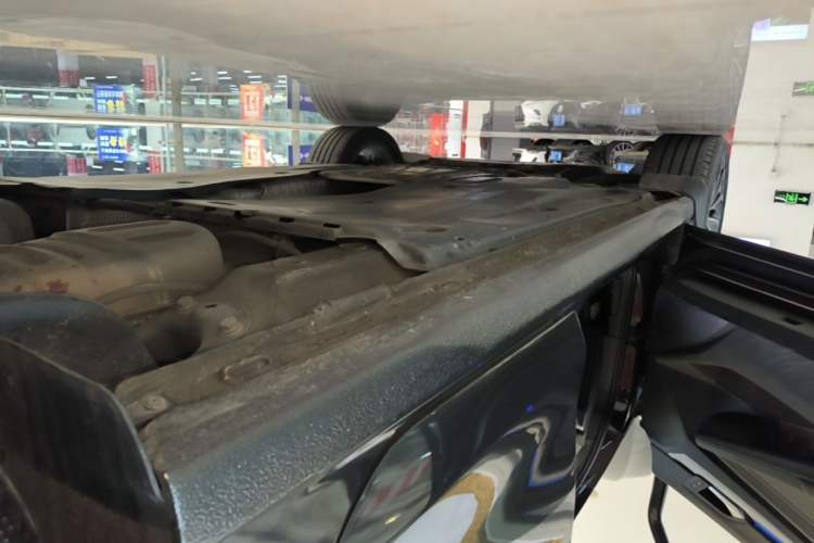 Used Volkswagen Golf 2021 280TSI DSG Pro Left Side Sill