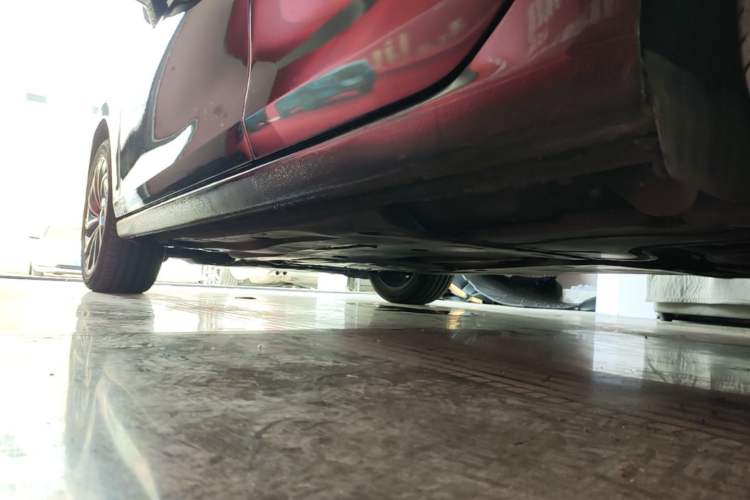 Used Volkswagen Golf 2021 200TSI DSG Pro Left Side Sill