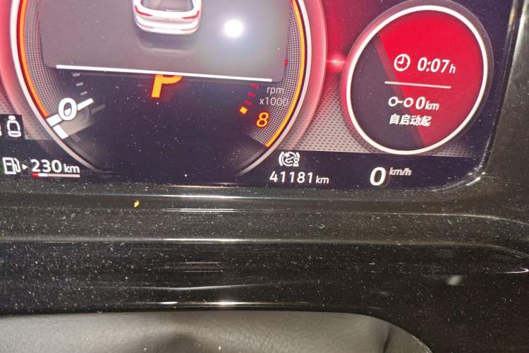 Used Volkswagen Golf 2021 280TSI DSG R-Line Odometer Close Up