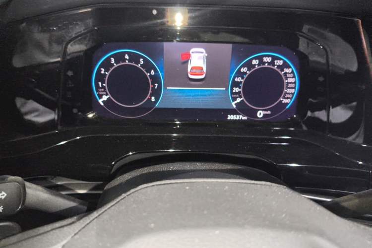 Used Volkswagen Golf 2021 280TSI DSG R-Line Odometer Close Up