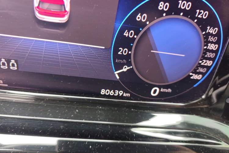 Used Volkswagen Golf 2021 280TSI DSG R-Line Odometer Close Up