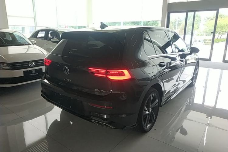 Used Volkswagen Golf 2021 280TSI DSG R-Line Rear Right 45 Deg