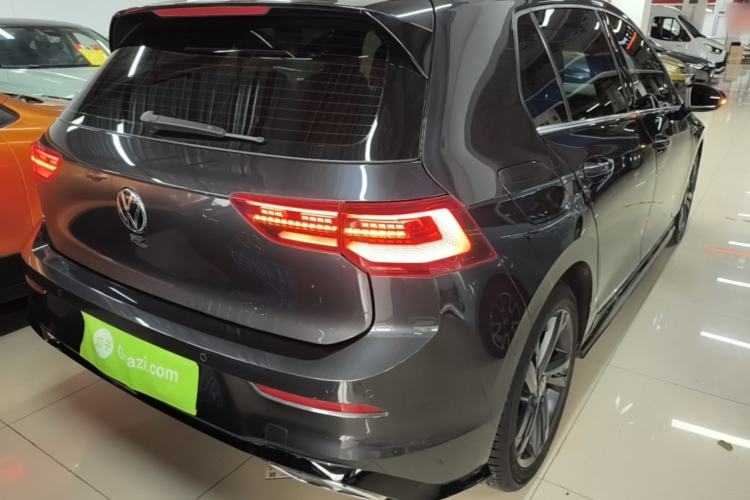 Used Volkswagen Golf 2021 280TSI DSG R-Line Rear Right 45 Deg