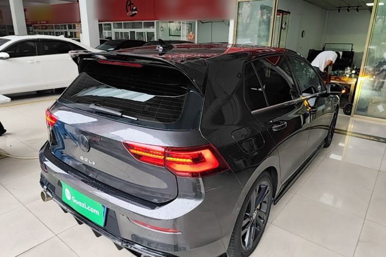 Used Volkswagen Golf 2021 280TSI DSG Pro Rear Right 45 Deg