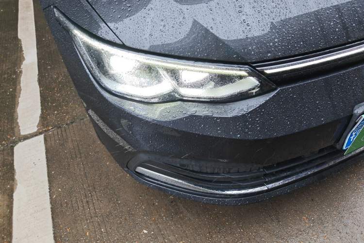 Used Volkswagen Golf 2021 280TSI DSG Pro Right Front Headlight