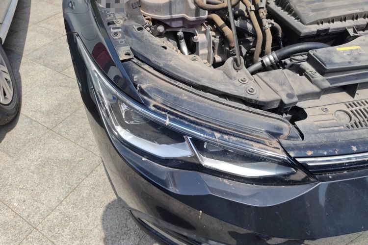 Used Volkswagen Golf 2021 280TSI DSG Pro Right Front Headlight