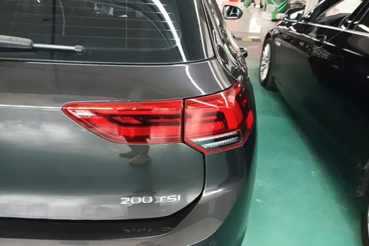 Used Volkswagen Golf 2021 200TSI DSG Pro Right Rear Taillight