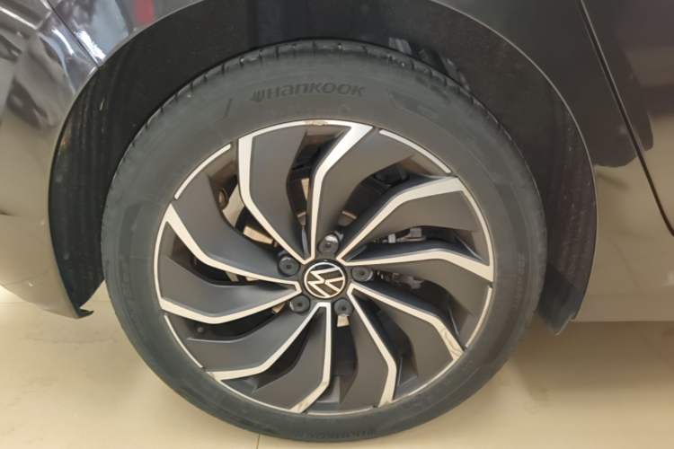 Used Volkswagen Golf 2021 280TSI DSG Pro Right Rear Wheel Hub