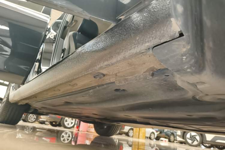 Used Volkswagen Golf 2021 280TSI DSG Pro Right Side Sill