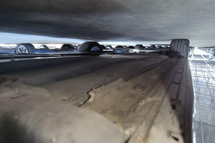 Used Volkswagen Golf 2021 280TSI DSG R-Line Right Side Sill