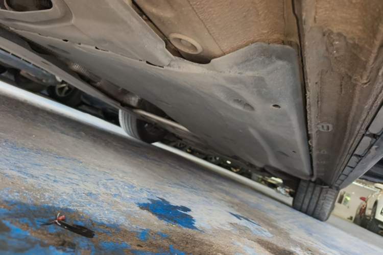 Used Volkswagen Golf 2021 280TSI DSG R-Line Right Side Sill