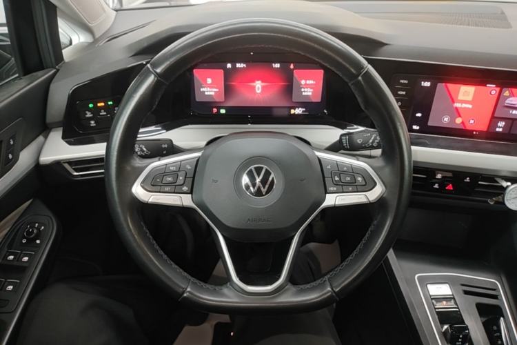 Used Volkswagen Golf 2021 280TSI DSG Pro First Edition Steering Wheel