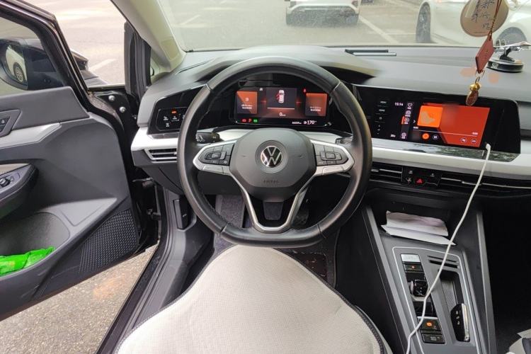 Used Volkswagen Golf 2021 280TSI DSG Pro Steering Wheel