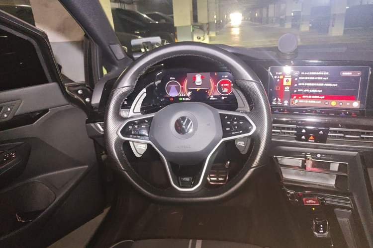 Used Volkswagen Golf 2021 280TSI DSG R-Line Steering Wheel