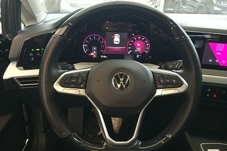 Used Volkswagen Golf 2021 280TSI DSG Pro Steering Wheel