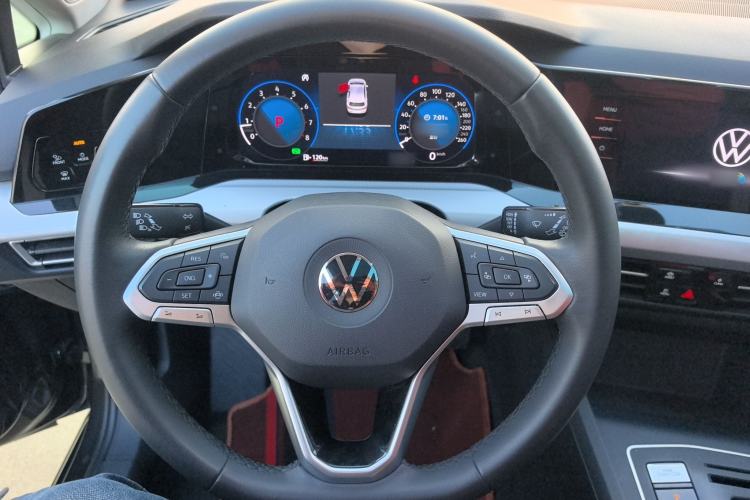 Used Volkswagen Golf 2021 280TSI DSG Pro Steering Wheel