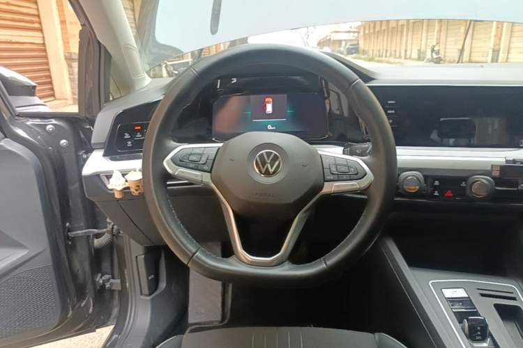 Used Volkswagen Golf 2021 280TSI DSG Pro Steering Wheel