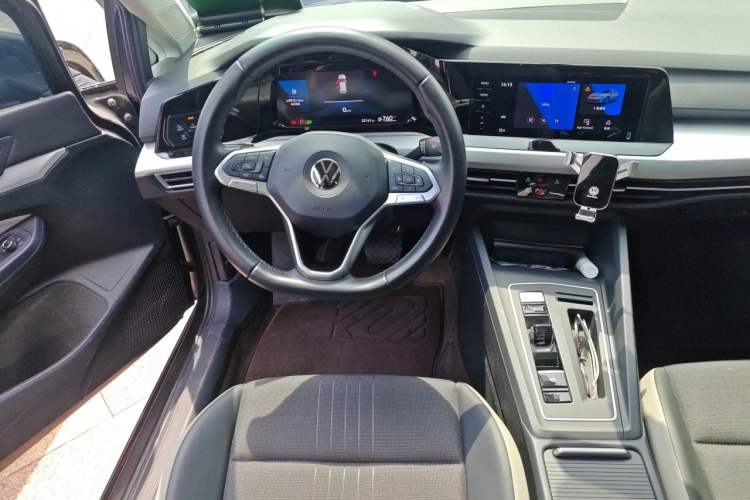 Used Volkswagen Golf 2021 280TSI DSG Pro Steering Wheel