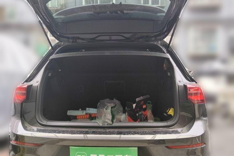 Used Volkswagen Golf 2021 280TSI DSG R-Line Trunk