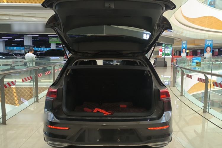 Used Volkswagen Golf 2021 280TSI DSG Pro Trunk