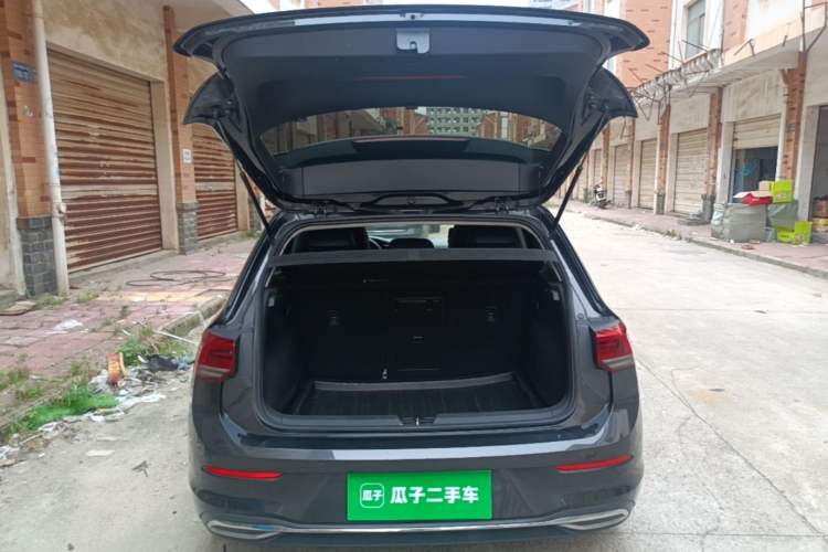 Used Volkswagen Golf 2021 280TSI DSG Pro Trunk