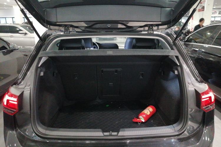 Used Volkswagen Golf 2021 280TSI DSG Pro Trunk