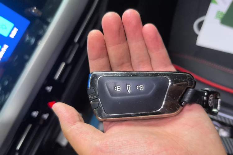Used Volkswagen Golf 2021 280TSI DSG Pro Vehicle Key
