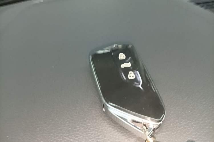 Used Volkswagen Golf 2021 200TSI DSG Pro Vehicle Key