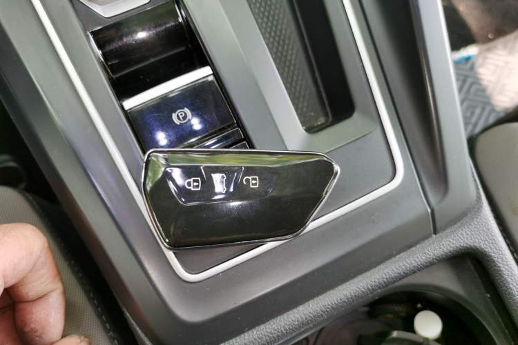 Used Volkswagen Golf 2021 280TSI DSG Pro Vehicle Key