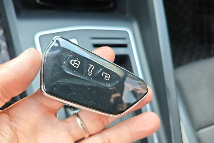 Used Volkswagen Golf 2021 280TSI DSG Pro Vehicle Key