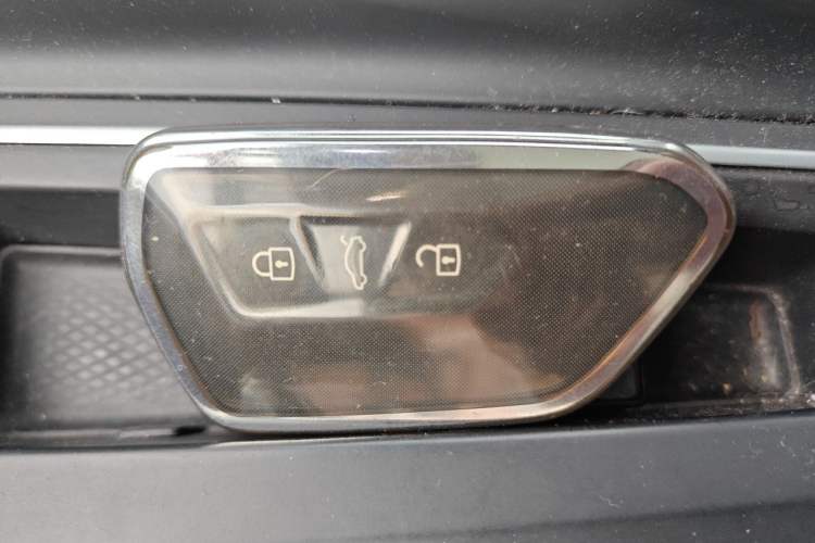 Used Volkswagen Golf 2021 280TSI DSG Pro First Edition Vehicle Key