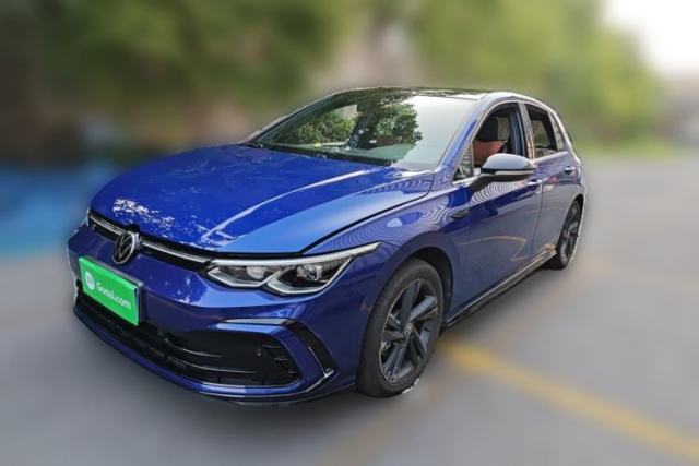 Ojetý Volkswagen Golf 2021 280TSI DSG Pro First Edition