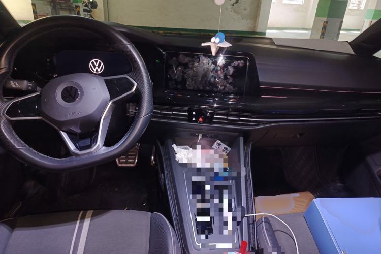 Used Volkswagen Golf 2021 280TSI DSG R-Line Center Console