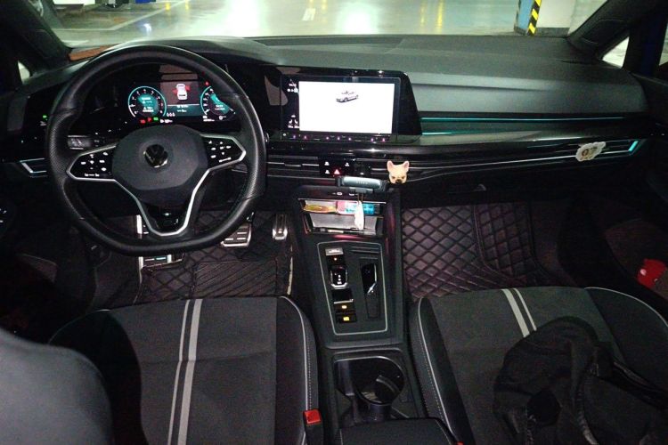 Used Volkswagen Golf 2021 280TSI DSG R-Line Center Console