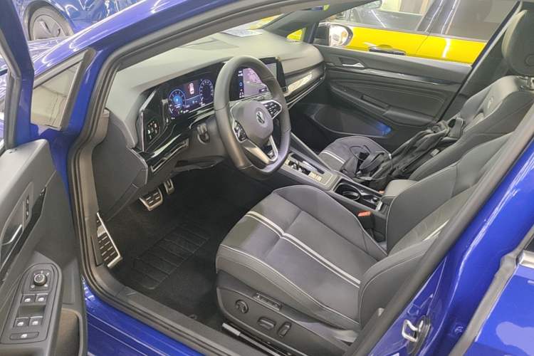 Used Volkswagen Golf 2021 280TSI DSG R-Line Driver Seat