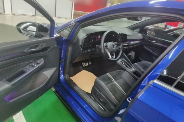 Used Volkswagen Golf 2021 280TSI DSG 30th Anniversary Edition Driver Seat