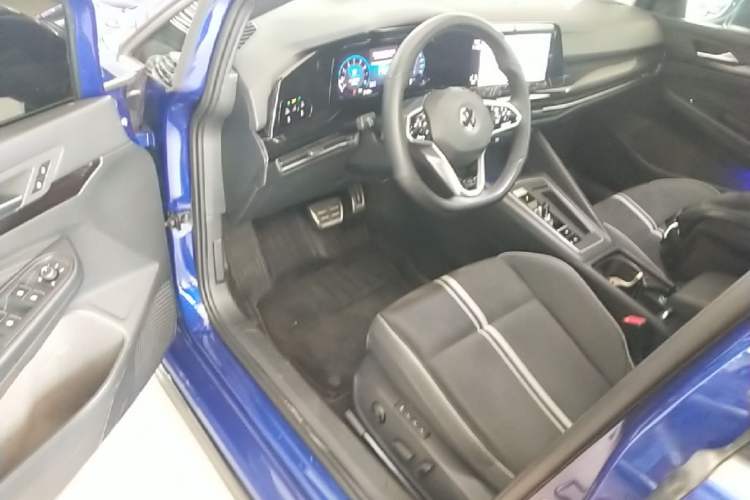 Used Volkswagen Golf 2021 280TSI DSG R-Line Driver Seat