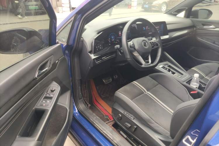 Used Volkswagen Golf 2021 280TSI DSG R-Line Driver Seat