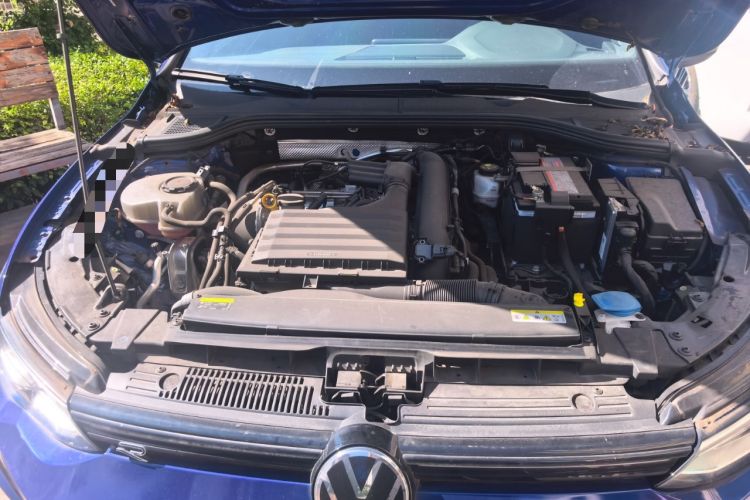 Used Volkswagen Golf 2021 280TSI DSG R-Line Engine Bay