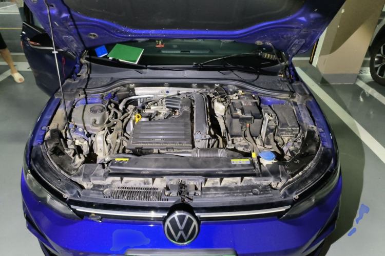 Used Volkswagen Golf 2021 280TSI DSG R-Line Engine Bay