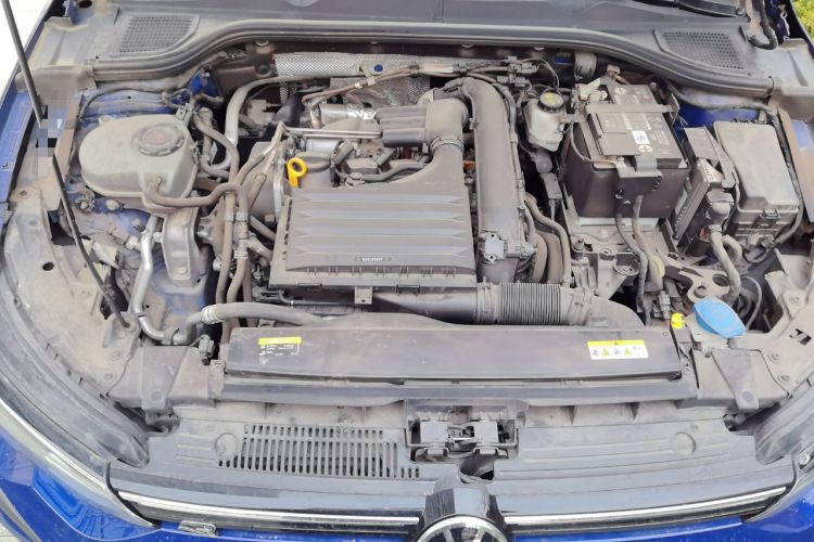 Used Volkswagen Golf 2021 280TSI DSG R-Line Engine Bay