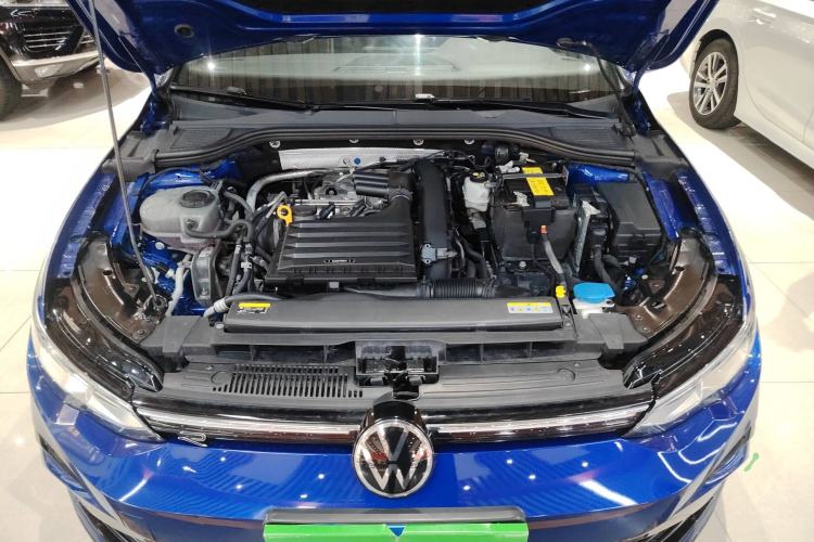 Used Volkswagen Golf 2021 280TSI DSG R-Line Engine Bay
