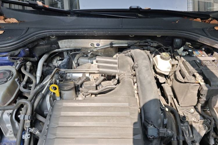 Used Volkswagen Golf 2021 280TSI DSG R-Line Engine Bay
