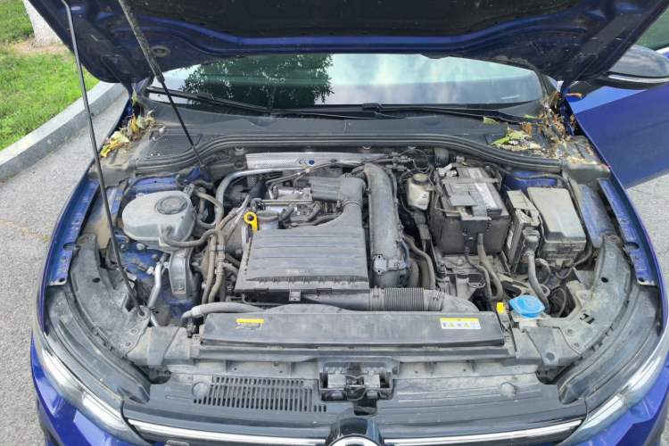 Used Volkswagen Golf 2021 280TSI DSG R-Line Engine Bay