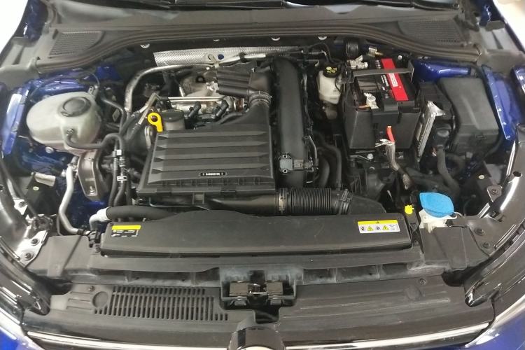 Used Volkswagen Golf 2021 280TSI DSG R-Line Engine Bay