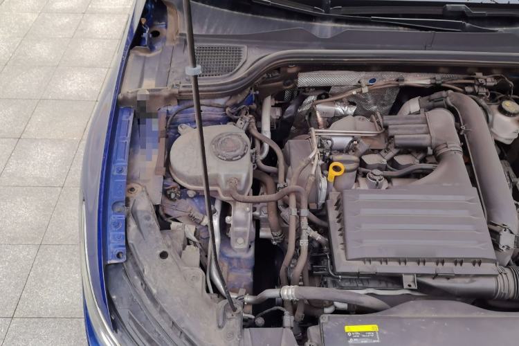 Used Volkswagen Golf 2021 280TSI DSG R-Line Engine Bay Right