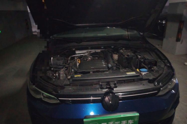 Used Volkswagen Golf 2021 280TSI DSG R-Line Engine Bay Right