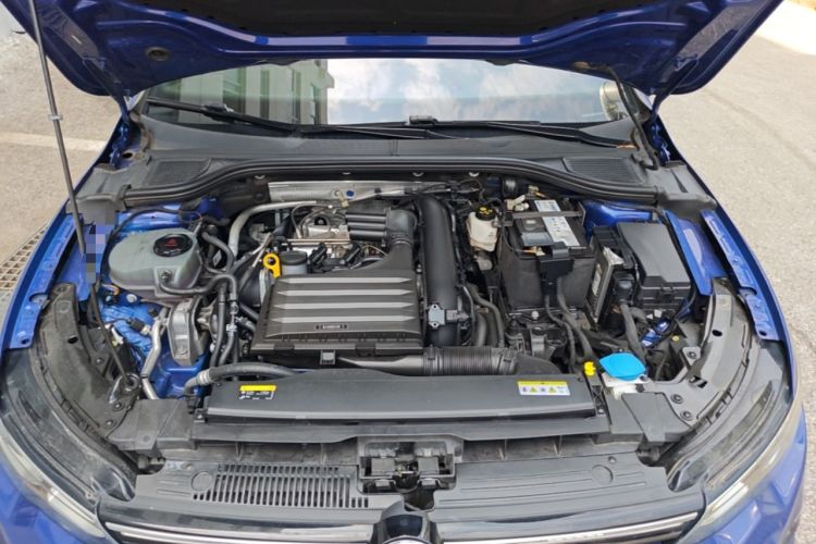Used Volkswagen Golf 2021 280TSI DSG R-Line Engine Bay